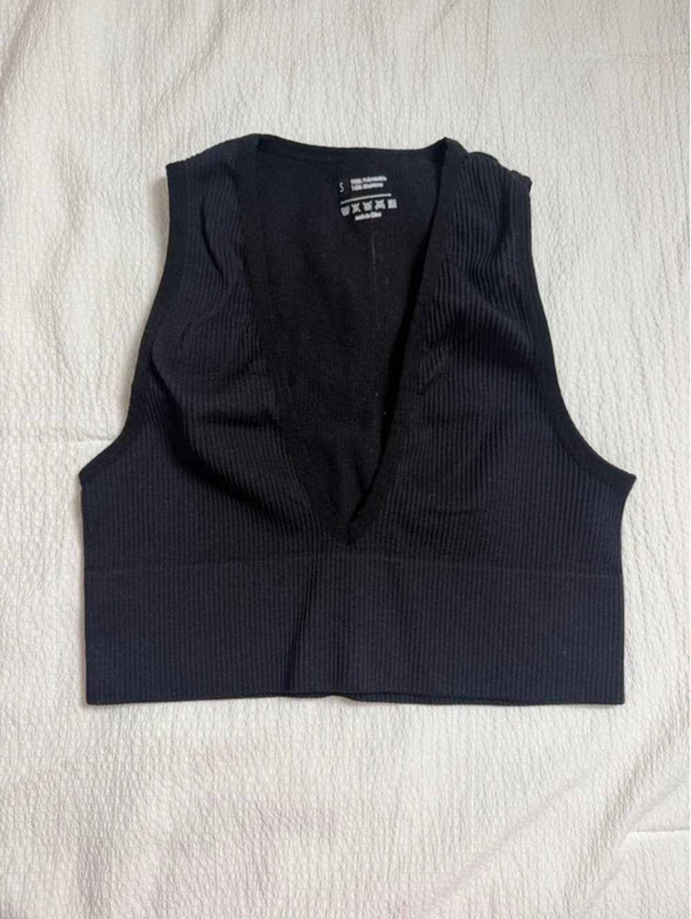 Black crop top